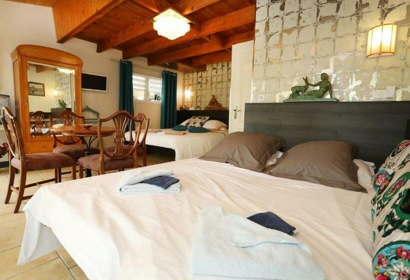 Четырехместный Номер Стандарт, Maison D Hôtes Et Roulotte Le 6 Bis