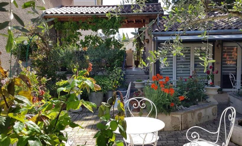 Номер Стандарт, Maison D Hôtes Et Roulotte Le 6 Bis