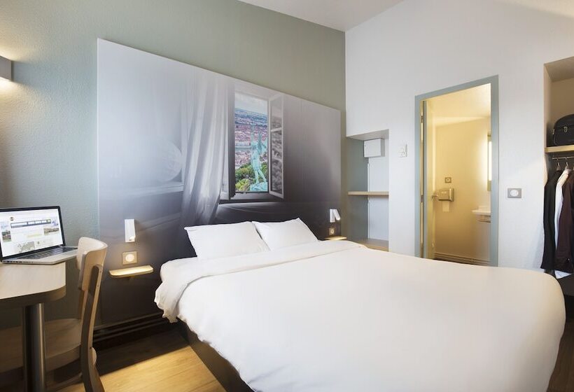 اتاق استاندارد چهار تخته, B&B Hotel Lyon St Priest