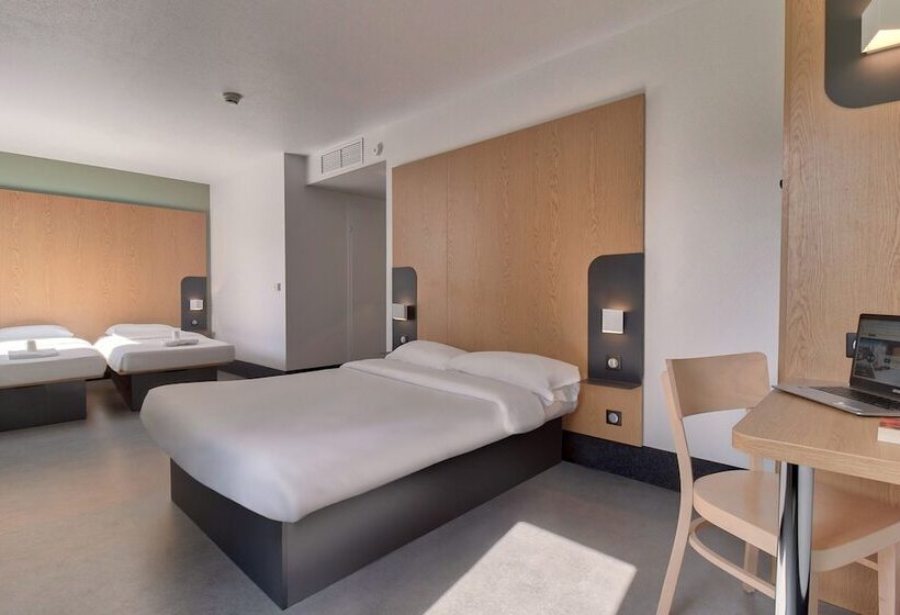 Четырехместный Номер Стандарт, B&b Hotel Bayonne Tarnos