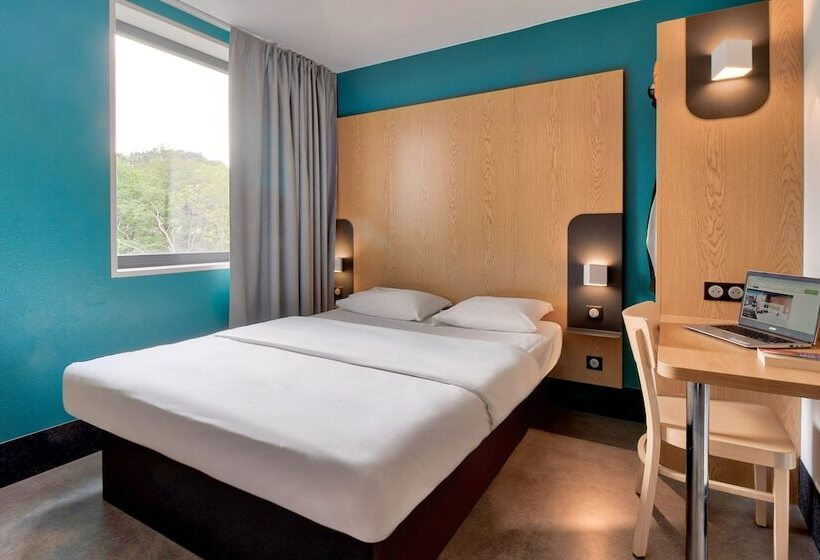 Четырехместный Номер Стандарт, B&b Hotel Bayonne Tarnos