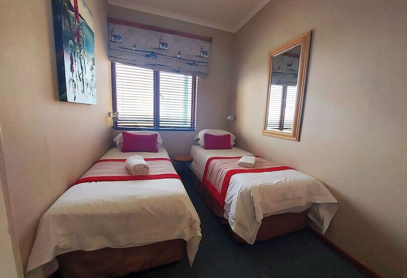 Апартаменты 3 Спальни, Perna Perna Mossel Bay