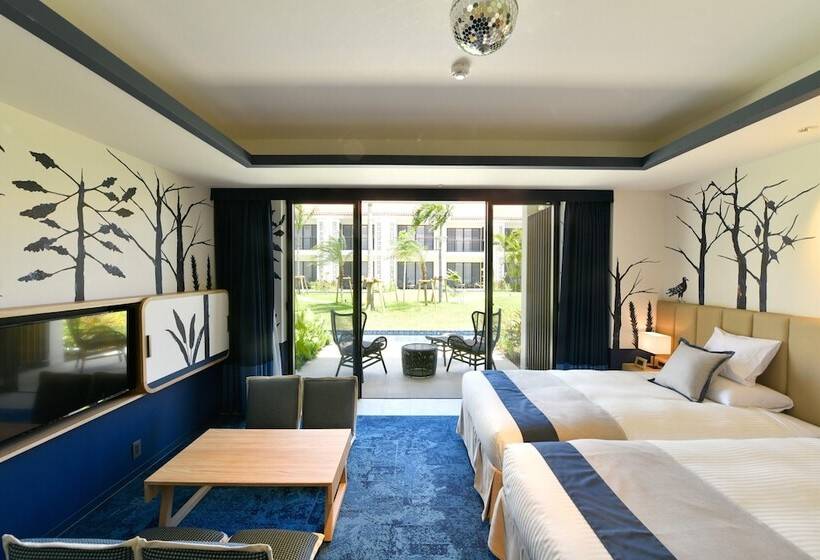 Семейный Номер, Fusaki Beach Resort Hotel & Villas