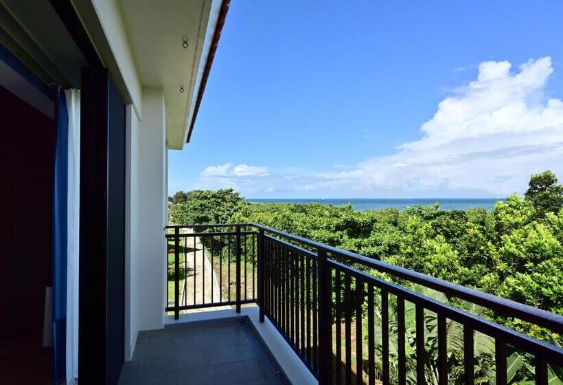 Люкс, Fusaki Beach Resort Hotel & Villas