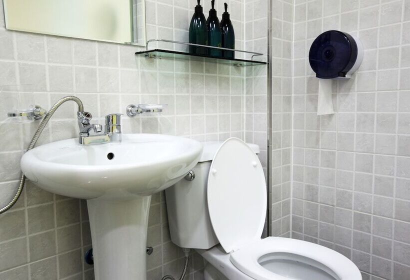 标准三人间, 24 Guesthouse Myeongdong Avenue