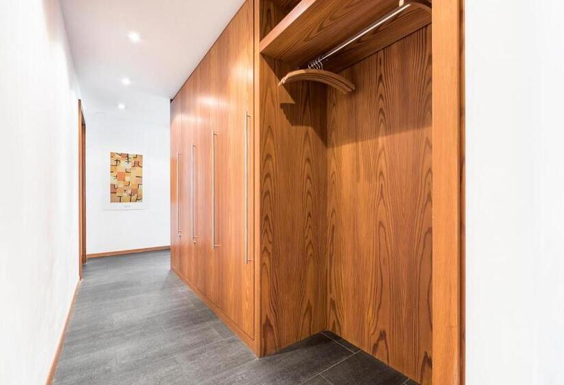 Апартаменты 3 Спальни, Ari Resort Apartments