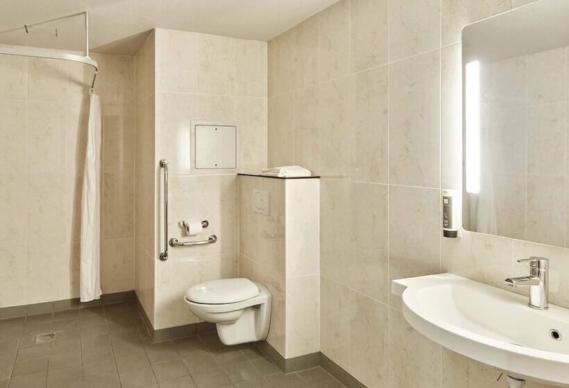 Номер Стандарт Адаптированный для Инвалидов, B&b Hotel Orly Chevilly Marché International