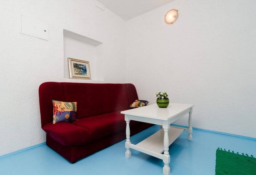 Апартаменты 1 Спальня с Террасой Вид на Море, Guest House Busurelo