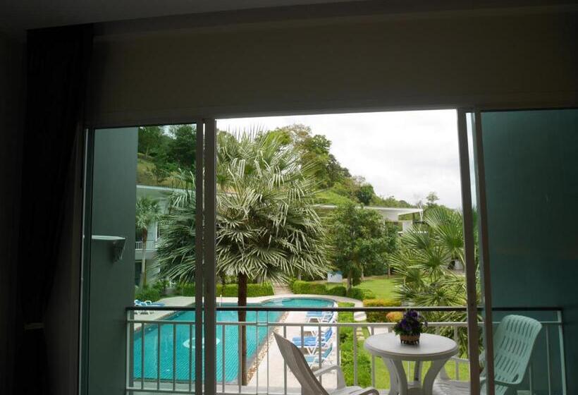 اتاق لوکس, Gypsy Sea View Resort  Phi Phi Island
