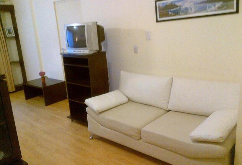 استودیوی استاندارد, Córdoba Suites Recoleta