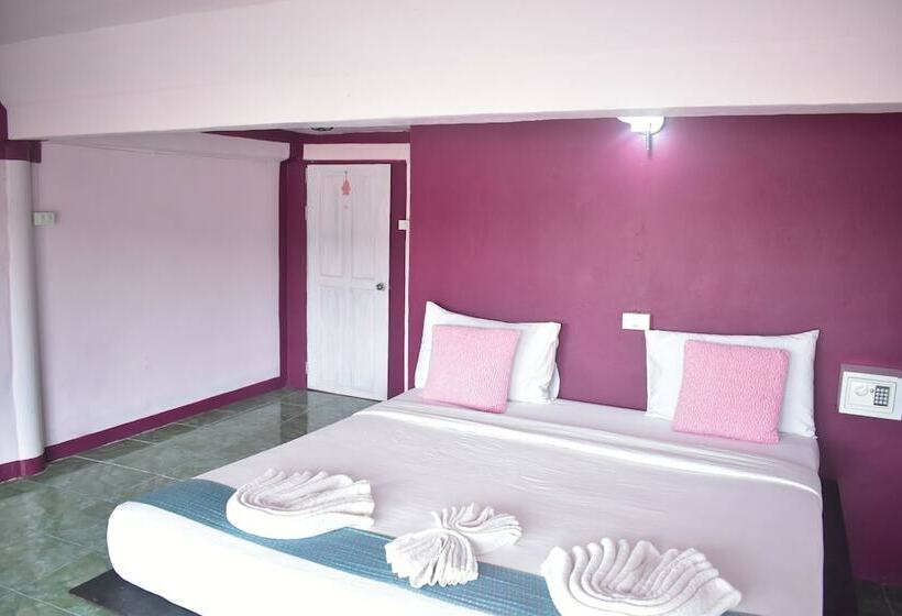 스탠다드 룸, Phi Phi Beach Front Resort