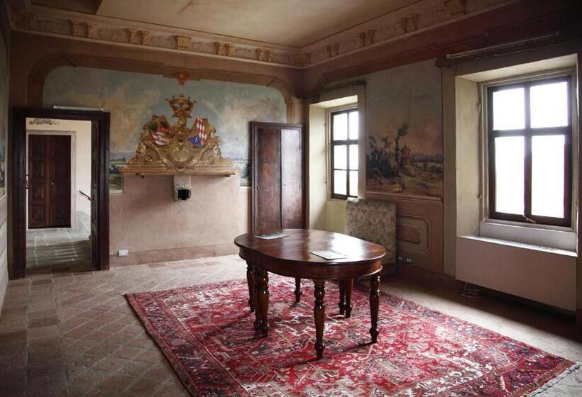 套房, Castello Di Frassinello