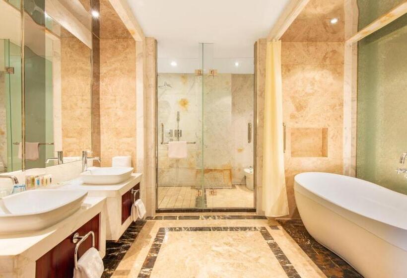 Люкс Повышенной Комфортности, Holiday Inn Taizhou Cmc, An Ihg