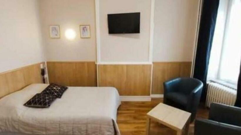 Четырехместный Номер Стандарт, Hôtel De La Gare