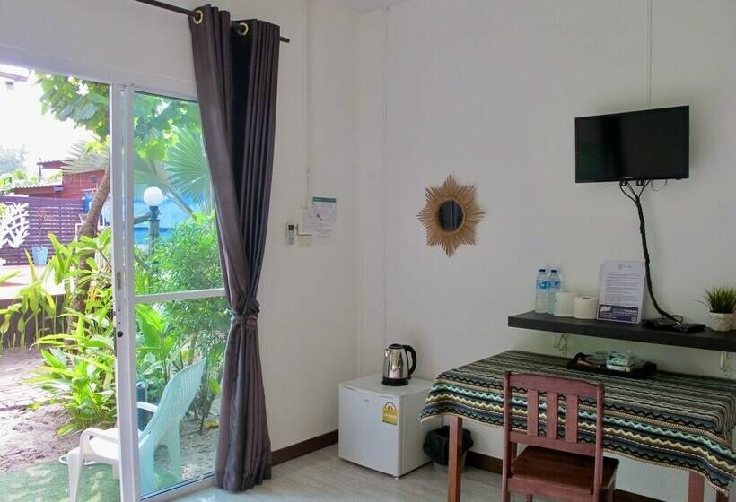 اتاق لوکس, Lipe Oasis Resort