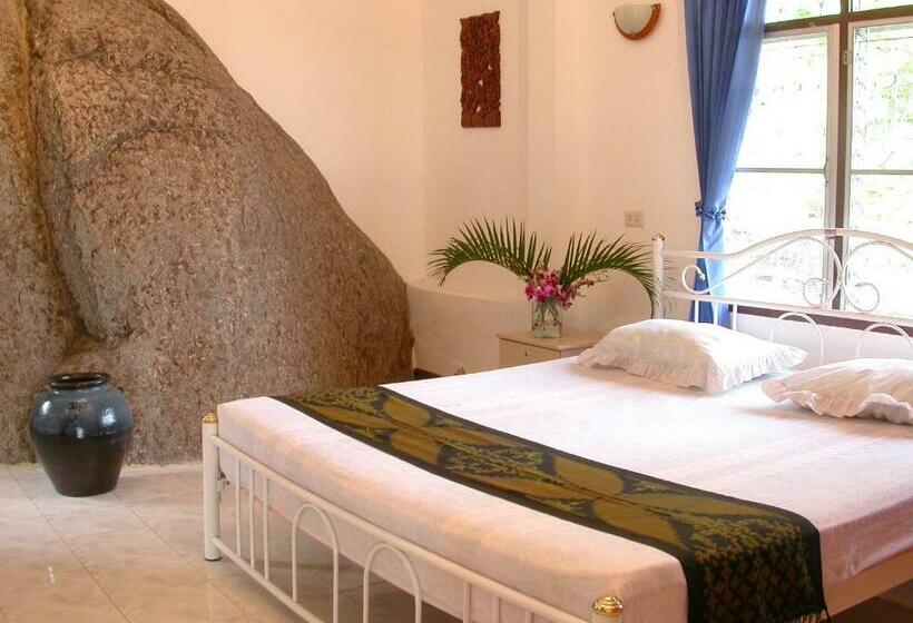 Вилла 2 Спальни, Seaview Paradise Mountain Holiday Villas