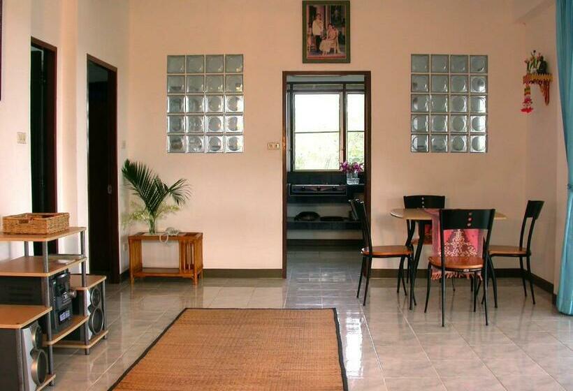 Вилла 4 Спальни, Seaview Paradise Mountain Holiday Villas