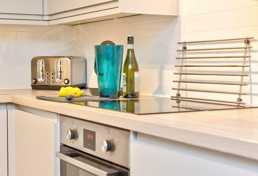 침실 2개 아파트, Howgills Apartments