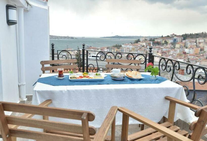 オーシャンビュースーペリアースイート, Deep Hotel Istanbul
