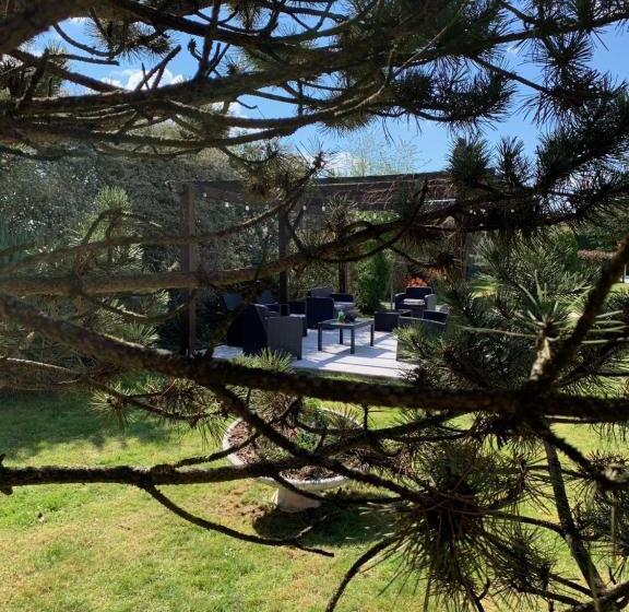 Студио Стандарт с Террасой, Hôtel Le Clos Badan