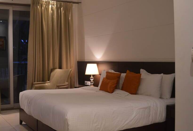 豪华房间, Lemon Tree Hotel Candolim