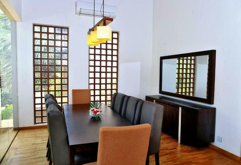 이그제큐티브 스위트, Amaranthe Bay Resort & Spa