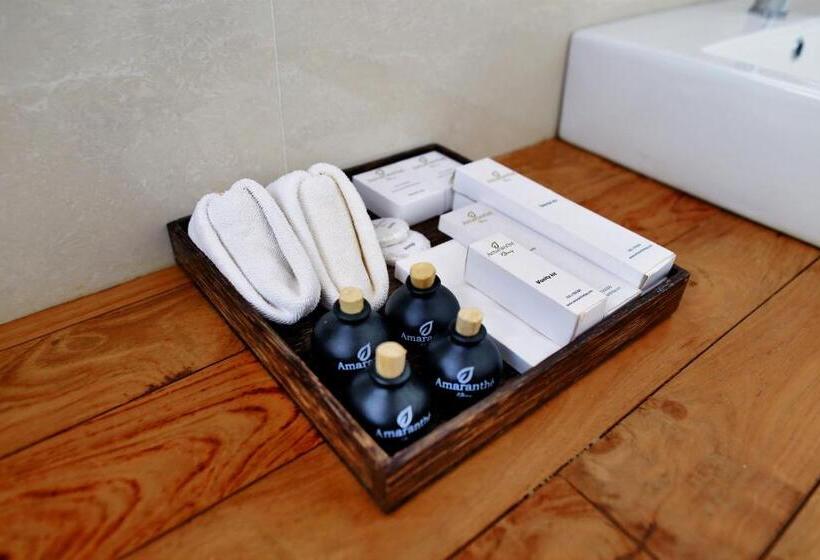 이그제큐티브 스위트, Amaranthe Bay Resort & Spa