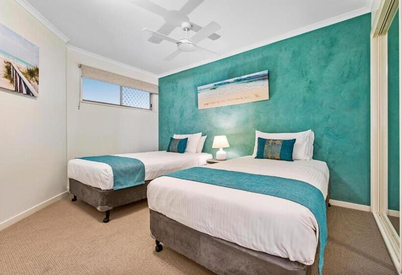 Апартаменты 2 Спальни Вид на Море, Rovera Apartments