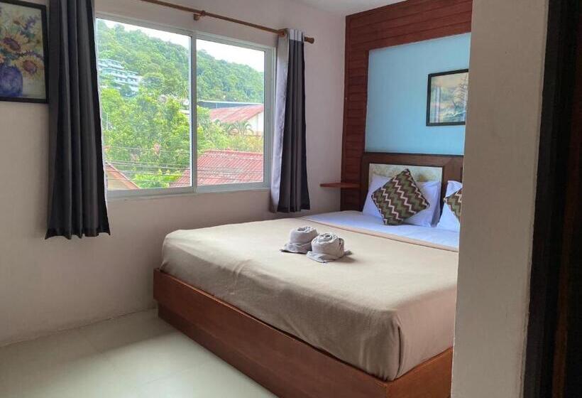 Номер Стандарт с Балконом, Sabai House