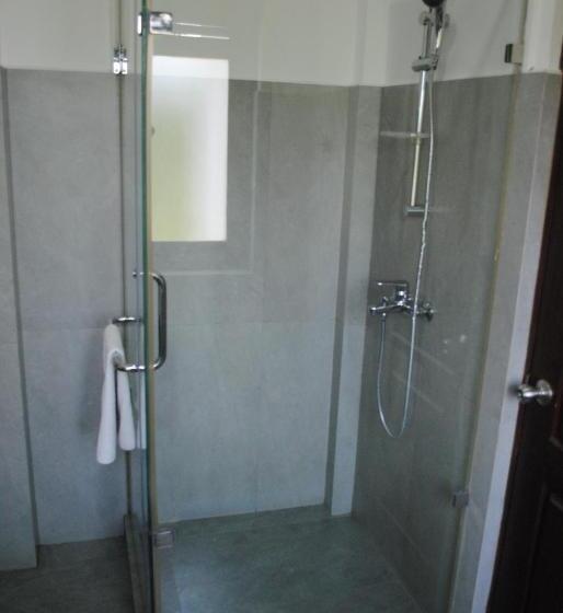 Chambre Deluxe, Yo Kandy