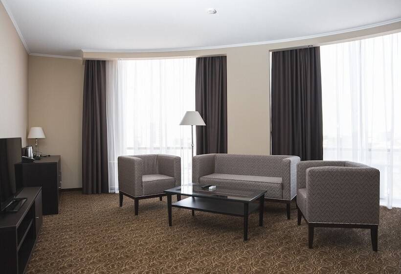 سوییت, Business Hotel Asia