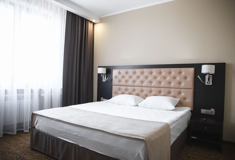 سوئیت پرزیدنت, Business Hotel Asia