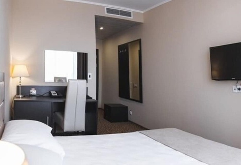 اتاق سوپریور یک تخته, Business Hotel Asia