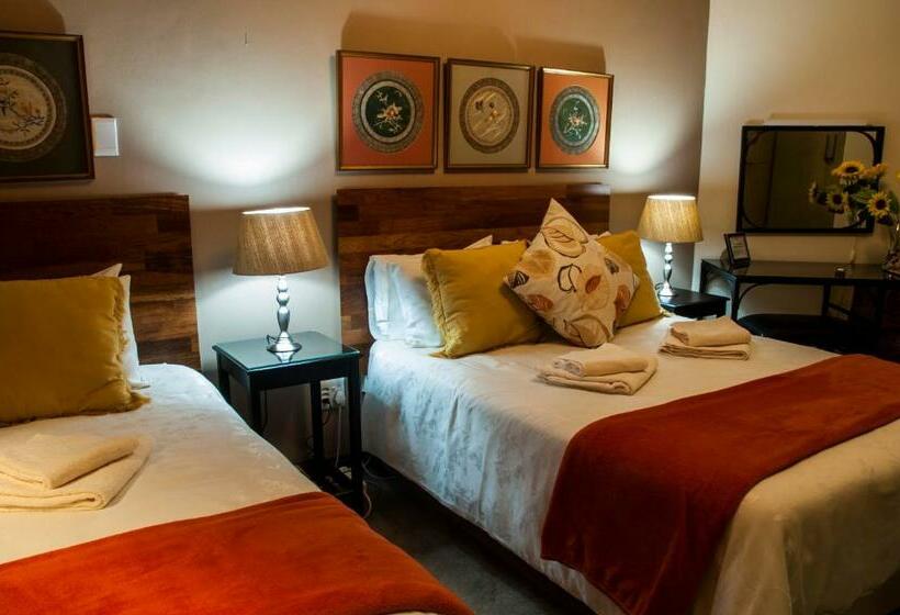 Familjerum, Restawhile Guest House  Pretoria