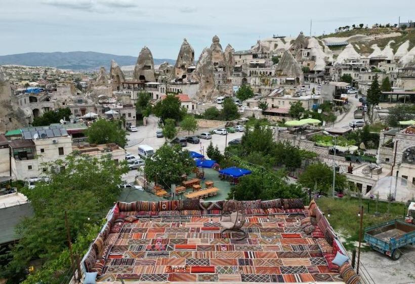 غرفة قياسية, Kayatas Cave Suites