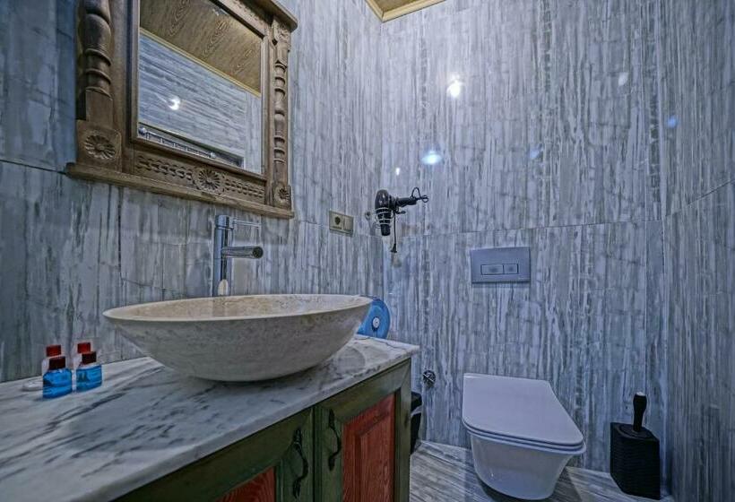 غرفة قياسية, Kayatas Cave Suites