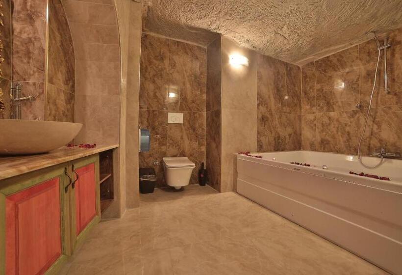 غرفة قياسية سرير كينج, Kayatas Cave Suites