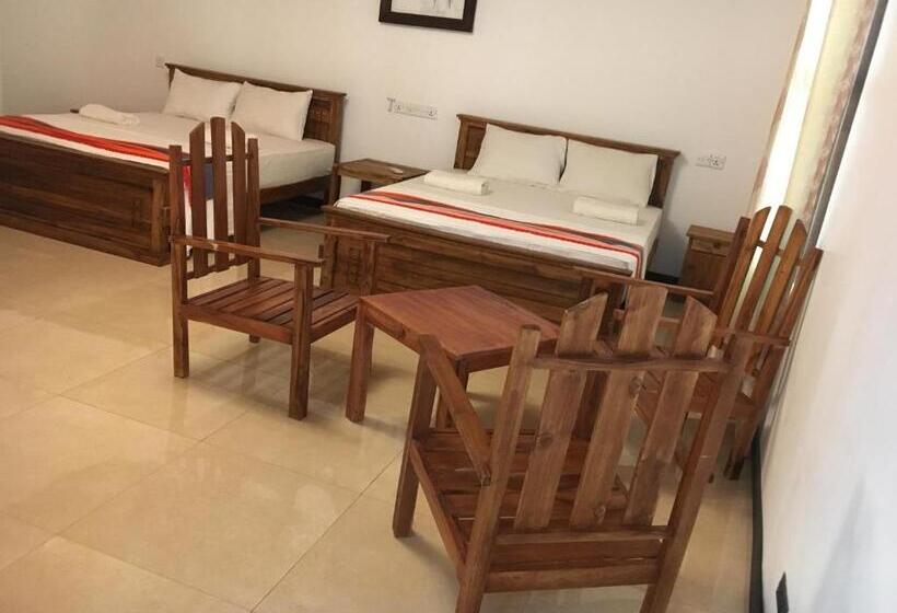 اتاق لوکس خانوادگی, Alikele Hotel & Resort