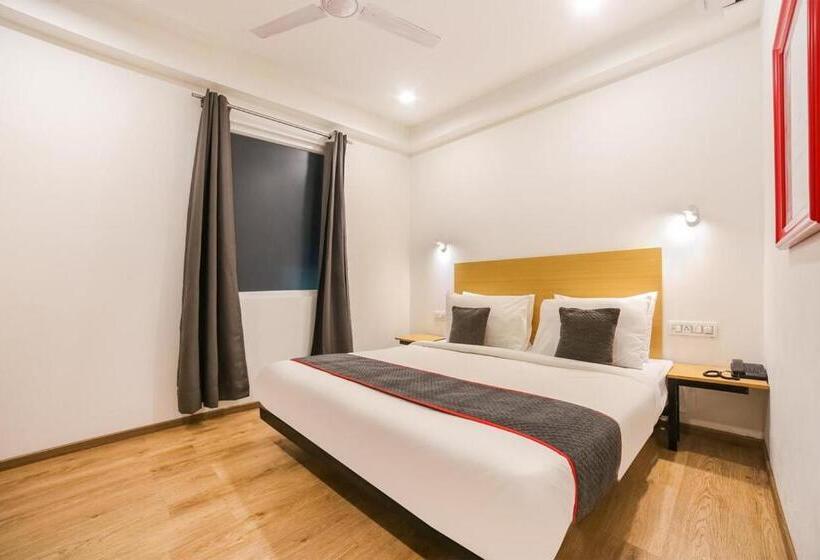 Номер Deluxe, Admire Inn Atta Market, Noida Sector 18