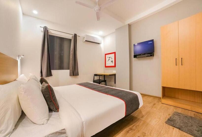 Номер Deluxe, Admire Inn Atta Market, Noida Sector 18