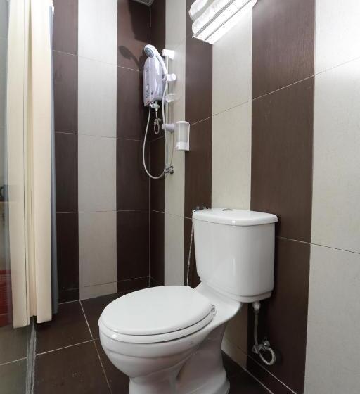 اتاق لوکس, 1 Hotel Taman Connaught