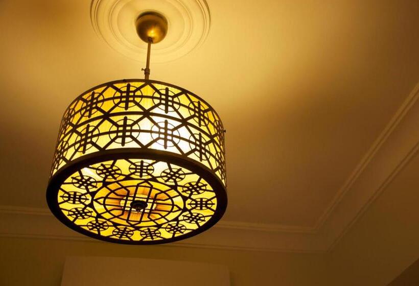 اتاق سوپریور با بالکن, Art Nouveau Galata
