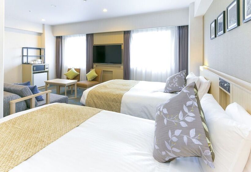Семейный Номер, Art Hotel Oita