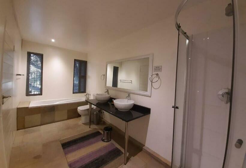 Студия Стандарт, Orangerie Guest House