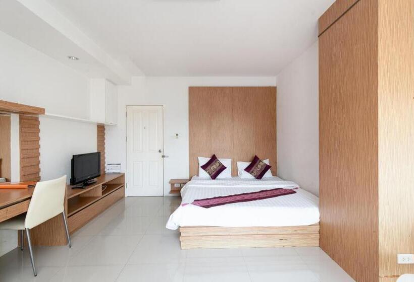 스탠다드 룸 킹사이즈 침대, Riski Residence Ngamwongwan