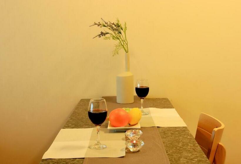 Номер Стандарт Трехместный, Y Resort Jeju