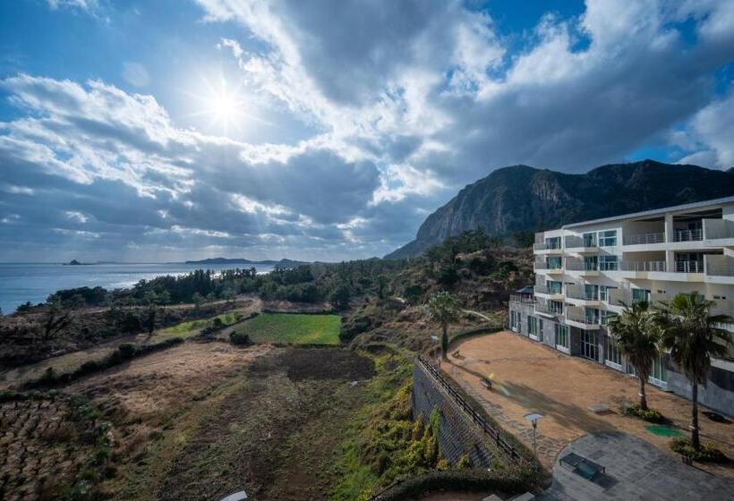 سوئیت با وان آب گرم, Y Resort Jeju