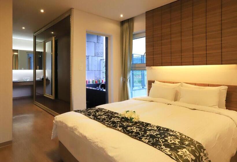 سوئیت با وان آب گرم, Y Resort Jeju
