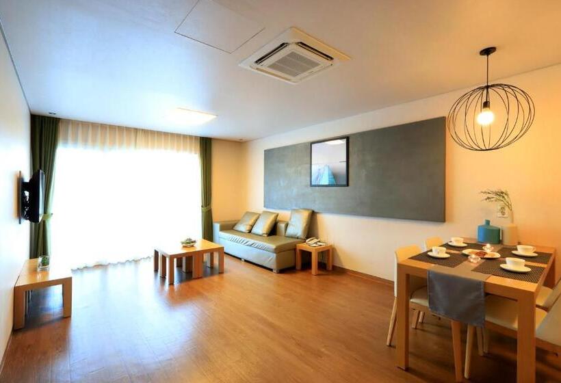 Люкс Superior, Y Resort Jeju