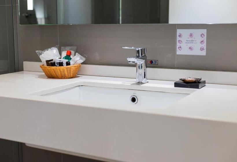 Deluxe-huone King-vuode, Radisson Rio De Janeiro Barra